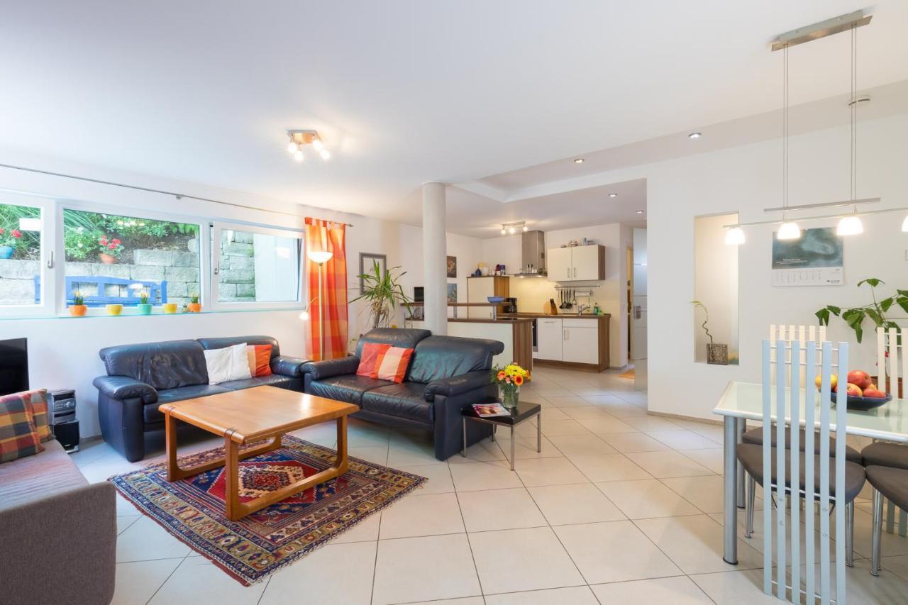 Bodensee Apartment Ueberlingen "Bauhaus Ueber Der Stadt" Kültér fotó